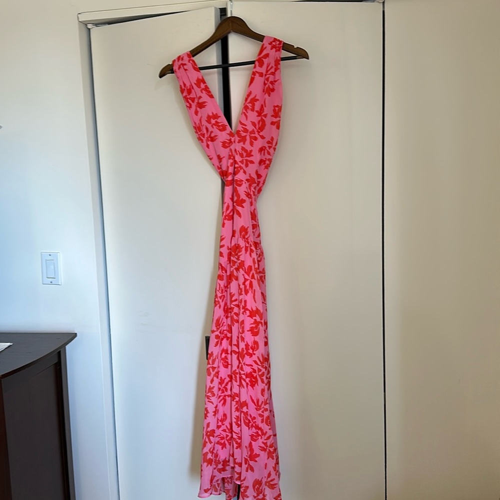 Summer dress.Hot Pink Taylor Dress Size 4